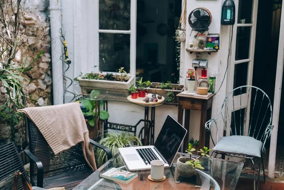 Router WiFi rumah diletakkan di tempat terbuka