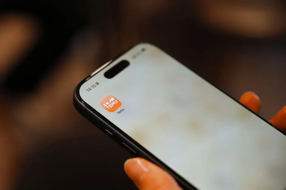 Ilustrasi smartphone dengan ikon kuota internet